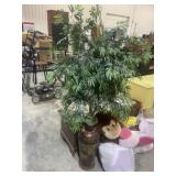 ARTIFICIAL PLANT IN VASE