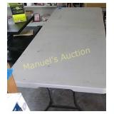 PRE-OWNED 6' FOLDING TABLE