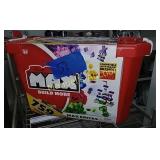 MAX BUILD MORE MAX BRICKS   759 PIECES