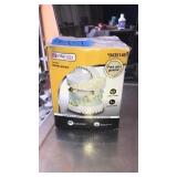 UTILITECH BATTERY-OPERATED PORTABLE PUMP