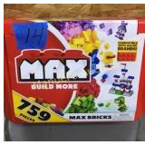 MAX BUILD MORE 759 PIECE LEGO SET