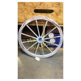 LEIGH COUNTRY WAGON WHEEL 30" WHITE WASH