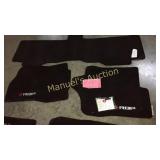 AUTO FLOOR MATS