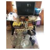 GROUPED LOT OF DESK, TV, GLASSWARE- CHILD CHAIRS+