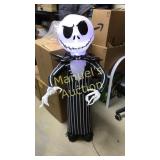 3.5' INFLATABLE LIGHTED HALLOWEEN BLOWUP 3.5' INFLATABLE LIGHTED HALLOWEEN BLOWUP
