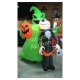 6.5' LIGHTED HALLOWEEN INFLATABLE 6.5' LIGHTED HALLOWEEN INFLATABLE