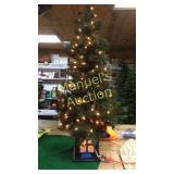 NEW 4 FT PRE-LIT SCOTT PINE TREE IN DECORATIVE