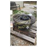 NEW VINEYARD GAS FIRE TABLE... RETAILS FOR $449