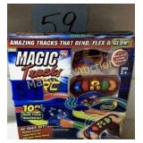 NEW MAGIC TRACKS REMOTE CONTROL RACE SET
