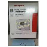 HONEYWELL PROGRAMMABLE THERMOSTAT.