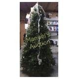 7.5' HAYDEN PINE CHRISTMAS TREE- NO LIGHTS