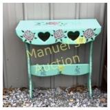 PREOWNED DECORATIVE SIDE TABLE