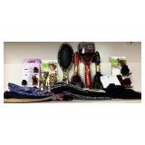 GROUP LOT OF MISC HAIR ACCESSORIES