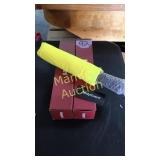 (2)BODYGUARD YELLOW UMBRELLA 
AUTO OPEN/CLOSE