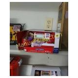 PLAY RIGHT CASH REGISTER. 18 PCS.  AGE 3+