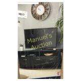 DOOR TV CONSOLE... HOLDS FLAT SCREEN TV UP TO 50