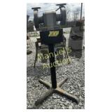CRAFTSMAN 1/3 GRINDER ON STAND