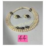 SHELL FLOWER NECKLACE