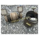 BENCH TOP GRUNDER &  BUCKET GRINDING WHEELS