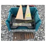 CAST  IRON CORNBREAD PAN MORE