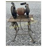MASTER MECHANIC 8''  BENCH GRINDER ON STAND