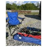 (4) FOLDING CHAIRS
