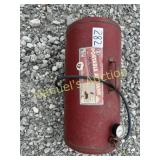 12-GAL PORTABLE AIR TANK