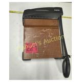 X-ACTO 12' X 12' GUILLOTINE PAPER CUTTER