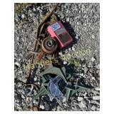 VTG  HORSESHOE ,VISE, HAMMER