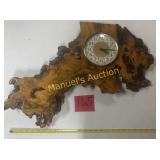 DECORATIVE CLOCK    27X15X2