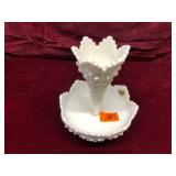 Vintage Hobnail, Epergne w/ One Horn