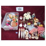 Various Christmas & Fall Decorations