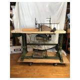 Vint Union Specialist Industrial Sewing Machine