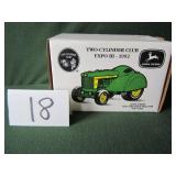 1/16 John Deere 1957-1960 "620" Orchard Tractor