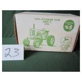 1/16 ERTL John Deere 720 Hi Crop Tractor 