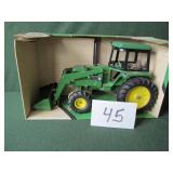 1/16 ERTL John Deere Utility Tractor w/ End Loader