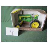 1/16 ERTL John Deere 1957 "720 Hi-Crop"