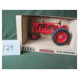 1/16 ERTL FARMALL F-20 Tractor