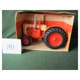 1/16 ERTL CASE 600 Tractor