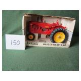 1/16 ERTL Massey-Harris 44 Tractor