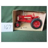 1/16 ERTL FARMALL 350