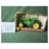 1/16 ERTL John Deere 1935 Model "BR" Tractor