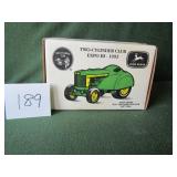 1/16 ERTL John Deere 620 Orchard Tractor