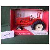 1/16 ERTL Allis-Chalmers Two-Twenty Tractor