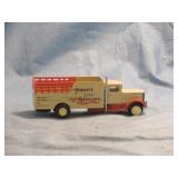Hartoy Hershey's O Gauge Delivery Truck Hartoy Hershey's O Gauge Delivery Truck