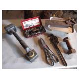 hand tools & large screw w/bolt