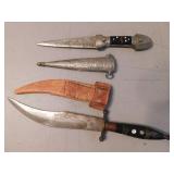 2 knives