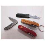 4 pocketknives