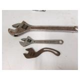 3 adj. wrenches