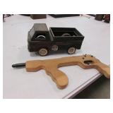 old structo toy truck & rubberband gun